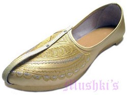 beaded slipper - click here for large view